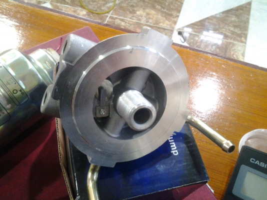 ขายครับแย๊คนำ้มันโซล่าร์ ของอีซูสุเอาไปใสเครื่องอะไรก็ได้ครับของใหม่มีจำนวนมากครับตัละ 50 บาท ครับส่งได้ทั่วประเทศครับซื่อหลายตัวลดให้อีกครับเป็นมิเนียมของใหม่ไม่รวมกลองนํ้า(ของนิสสันมีครับ)