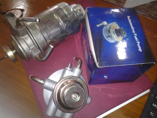 ขายครับแย๊คนำ้มันโซล่าร์ ของอีซูสุเอาไปใสเครื่องอะไรก็ได้ครับของใหม่มีจำนวนมากครับตัละ 50 บาท ครับส่งได้ทั่วประเทศครับซื่อหลายตัวลดให้อีกครับเป็นมิเนียมของใหม่ไม่รวมกลองนํ้า(ของนิสสันมีครับ)