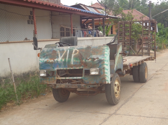 ขาย KUBOTA 60 + เทเลอร์ 6 ล้อหางปลาไฮโดรลิกด์ ขาย KUBOTA 60 + เทเลอร์ 6 ล้อหางปลาไฮโดรลิกด์