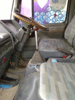 ขายด่วน 6 ล้อ HINO FF สิงไฮเทค 195 แรง