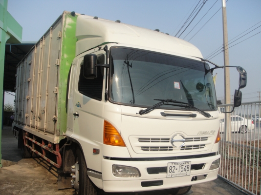 HINO MEGA FG เครื่องยนต์ JO8C 220 แรงม้า พร้อมตู้ 10 บาน รถสวย พร้อมใช้งาน