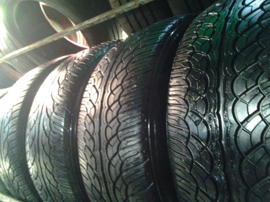 ขายยาง Yokohama Parada spec-x 265-50-20 ปี 12 ดอกเต็มๆ ไม่บวม ไม่ร้าว เนื้อยางนิ่มๆ ชุดละ 12,900 บาท