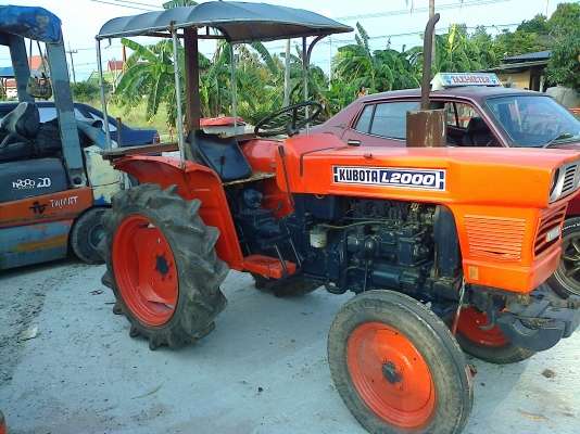 ขาย KUBOTA ZL2000 สภาพพร้อมใช้งาน 3สูบ 20แรงม้า ขาย KUBOTA ZL2000 สภาพพร้อมใช้งาน 3สูบ 20แรงม้า