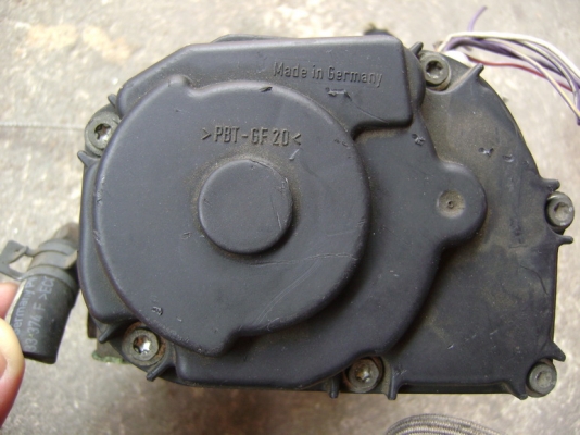 ปีกผีเสื้อ (ลิ้นเร่ง) โฟลค์ พาสสาท B4