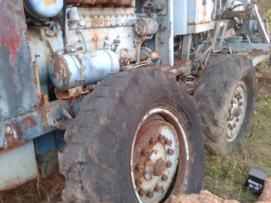 (ขายแล้วค่ะ ไป จ.นครราชศรีมา ช่าง อาทิตย์)รถเกรดถนน อีห้อ มิซูมิชิ G M   400   เจ้าของเลิกกิจการ  เล่มทะเบียนพร้อม