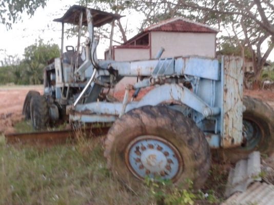 (ขายแล้วค่ะ ไป จ.นครราชศรีมา ช่าง อาทิตย์)รถเกรดถนน อีห้อ มิซูมิชิ G M   400   เจ้าของเลิกกิจการ  เล่มทะเบียนพร้อม