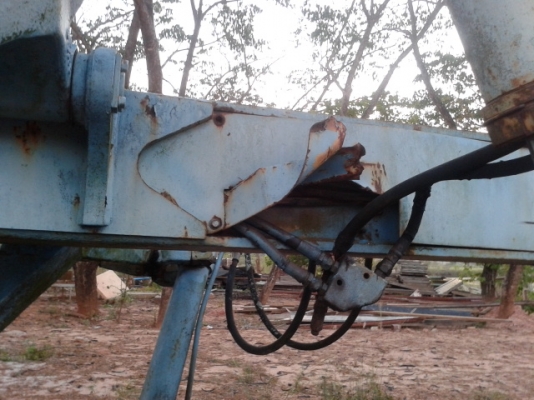 (ขายแล้วค่ะ ไป จ.นครราชศรีมา ช่าง อาทิตย์)รถเกรดถนน อีห้อ มิซูมิชิ G M   400   เจ้าของเลิกกิจการ  เล่มทะเบียนพร้อม