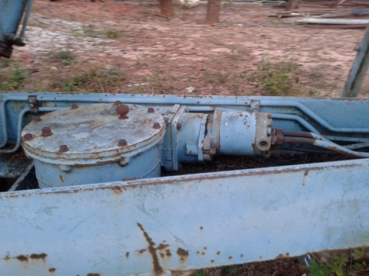 (ขายแล้วค่ะ ไป จ.นครราชศรีมา ช่าง อาทิตย์)รถเกรดถนน อีห้อ มิซูมิชิ G M   400   เจ้าของเลิกกิจการ  เล่มทะเบียนพร้อม