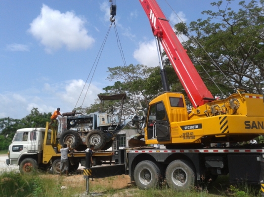 (ขายแล้วค่ะ ไป จ.นครราชศรีมา ช่าง อาทิตย์)รถเกรดถนน อีห้อ มิซูมิชิ G M   400   เจ้าของเลิกกิจการ  เล่มทะเบียนพร้อม