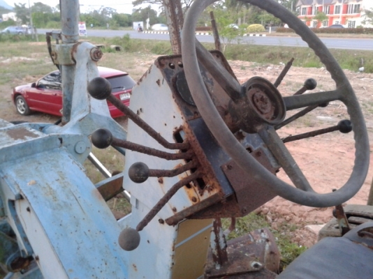 (ขายแล้วค่ะ ไป จ.นครราชศรีมา ช่าง อาทิตย์)รถเกรดถนน อีห้อ มิซูมิชิ G M   400   เจ้าของเลิกกิจการ  เล่มทะเบียนพร้อม