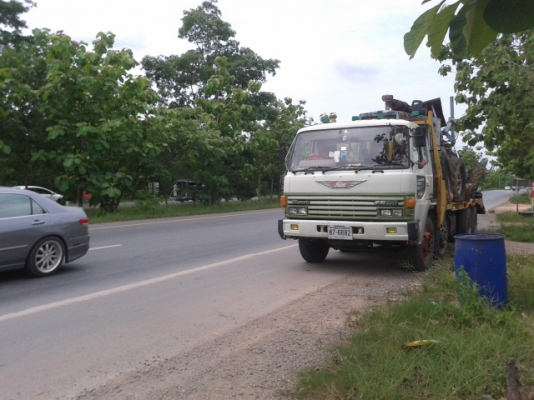 (ขายแล้วค่ะ ไป จ.นครราชศรีมา ช่าง อาทิตย์)รถเกรดถนน อีห้อ มิซูมิชิ G M   400   เจ้าของเลิกกิจการ  เล่มทะเบียนพร้อม