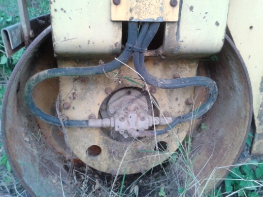 (รถบดอีห้อไดนาแพ็ค) แจ้งคุณสุระกิจรถบดขึ้นรถสิบล้อเรียบร้อยแล้วค่ะ ปลายทางที่ จ ประจอบศีรีขัน