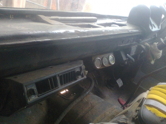 ขายรถดั้มหกล้อวางหัวKTเครื่องEH700เบรคทิฟฟี้ พวงมาลัยเพาเวอร์เฟืองท้ายไอ้หลง