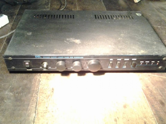 ขายeqบ้านของkenwoodกับตัวแต่งเสียงdslปรับแต่งเสียงและตัวมิกไมค์เอคโค่