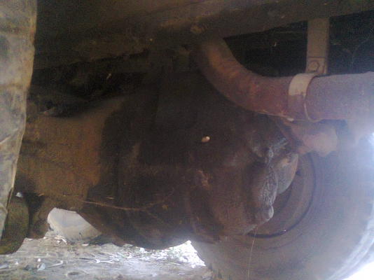 ขายเทเลอร์สิบล้อหางปลาขึ้นรถเกี่ยว ราคา 420000 พร้อมเครื่องTD6 อีกหนึ่งเครื่อง