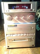 ขายเครื่องเสียงคอมโปpanasonic อัดmdกับลำโพงคู่ใหญ่panasonicแยกขายครับ