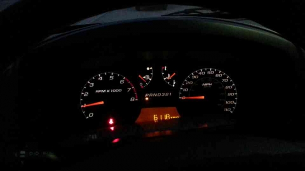 ขายรถนำเข้า กระบะเชฟโลเลต  3000 AUTOเบนซิน โย 086-3168488