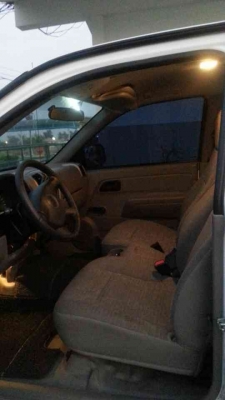 ขายรถนำเข้า กระบะเชฟโลเลต  3000 AUTOเบนซิน โย 086-3168488