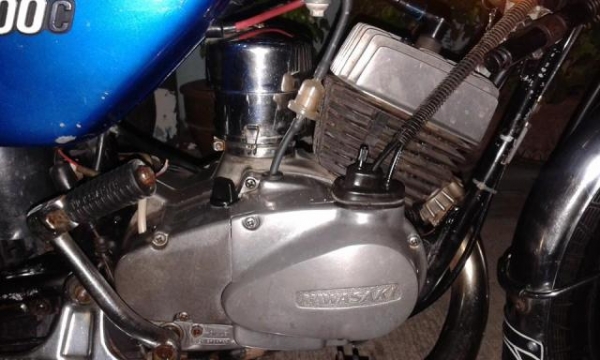 ขาย Kawasaki KH100C เดิมๆสภาพสวยแท้ทั้งคันราคา 25000 บาทครับ