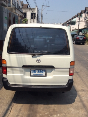 180,000 ขายรถตู้ Toyota ปี 97