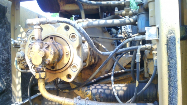 รถแบคโฮ โกเบลโก้ SK200 มาส ทู ติดหัวแย๊กซ์ เจ้าของดูแลดีมาก