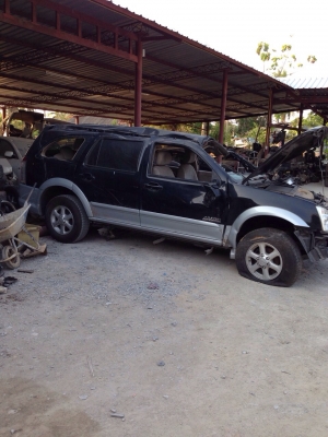 อีซูซุมิวเซเว้นปี 07 ขับ 2. เล่มลอยๆ เเยกอะไหลทุกชิ้น อีซูซุมิวเซเว้นปี 07 ขับ 2. เล่มลอยๆ เเยกอะไหลทุกชิ้น