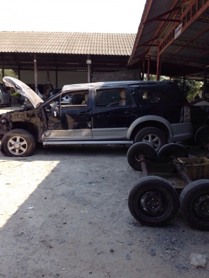 อีซูซุมิวเซเว้นปี 07 ขับ 2. เล่มลอยๆ เเยกอะไหลทุกชิ้น อีซูซุมิวเซเว้นปี 07 ขับ 2. เล่มลอยๆ เเยกอะไหลทุกชิ้น