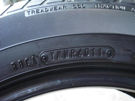 ยาง 185-60-15 ปี 11  1 ชุดดอกหนาๆ