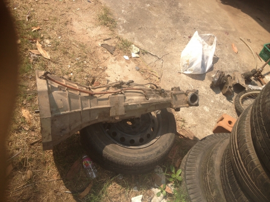 ขายเครื่องSR20 ฝาขาวเรียบ สภาพสวย เครื่องดีครับของครบไม่มีใบนะครับขาย10000บาท