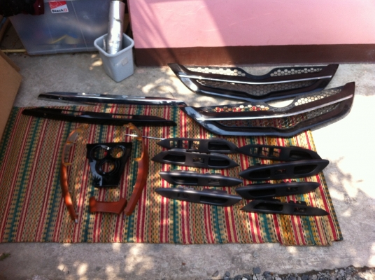 ขายอะไหล่วีออส  นิดหน่อยครับ