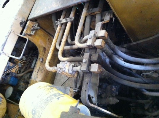 ขายรถแมคโค KOMATSU PC120-2 ถูกๆด่วนๆเลย ครับ ขายรถแมคโค KOMATSU PC120-2 ถูกๆด่วนๆเลย ครับ