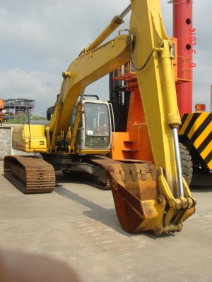 รถแบคโอนำเข้าจากญี่ปุ่น ซื้อสดและจัดไฟแนนท์