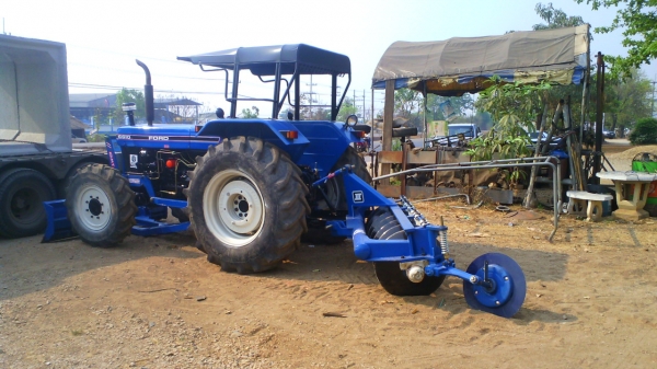 รถไถ ฟอส 6610 โฟว์วีล รุ่นท๊อป รถเก็บสวยใหม่ทั้งคัน ชอบราคาเท่าไร ต่อรองกันได้ครับ