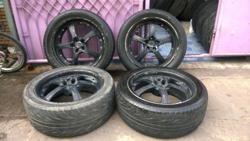 Yachiyoda 18-5-114.3 กว้าง7.5นิ้ว ออฟ+42 สภาพดีไม่มีคดไม่ดุ้ง สีไม่สวย พร้อมยาง 245-45-18 ปี11 Yachiyoda 18-5-114.3 กว้าง7.5นิ้ว ออฟ+42 สภาพดีไม่มีคดไม่ดุ้ง สีไม่สวย พร้อมยาง 245-45-18 ปี11