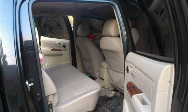 ขอนุญาติขายvigo2006 3.0E prerunner 4door