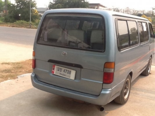 ขายรถตู้  โตโยต้า  Hiace   ปี  1992   พวงมาลัยพาวเวอร์   แต่ง  VIP  ขาย  130000