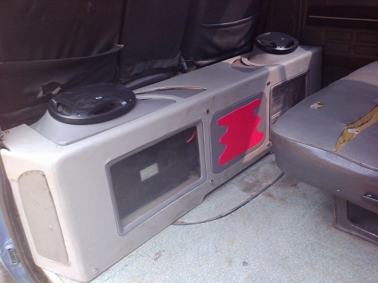 ขายรถตู้ โตโยต้า Hiace  เครื่อง 2l  2500  ราคา  105000  บาท