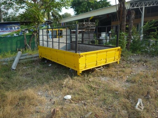 กระบะ 4 ล้อใหญ่ กระบะ 4 ล้อใหญ่