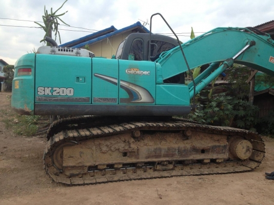 ฝากขายรถแม็คโคร kobelco sk200-8super