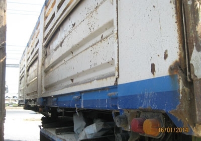 ขายหางสองเพลาดั้มพ์อู่เสรีชัยพัฒนายาว 8.5 เมตร สวยพร้อมใช้ โทร 088-4501277