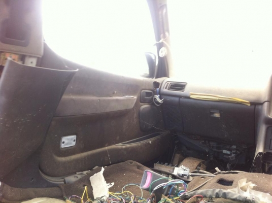 ขายหัวรถตู้ Toyota Hiace จรวด สนใจติดต่อได้ครับ 082-0319871