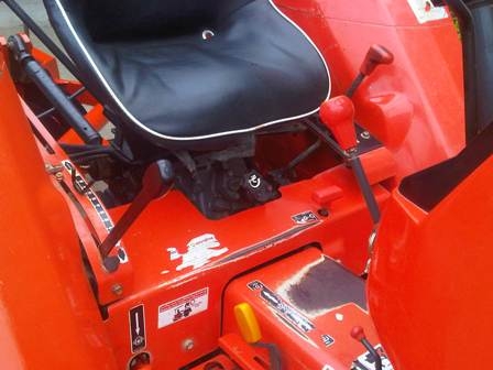ขายรถไถ Kubota L 2808 (4WD)พร้อมผานหลัง พร้อมใช้งาน สีเดิมๆ ขายรถไถ Kubota L 2808 (4WD)พร้อมผานหลัง พร้อมใช้งาน สีเดิมๆ