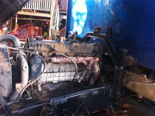 ขายสิบล้อ  ISUZU  ล๊อกเล็ก