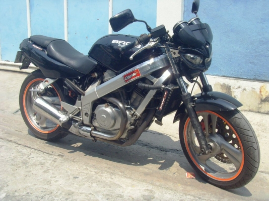 ขาย Honda bros400cc. แต่งนิสหน่อย  เครื่องโคตรดี 23900