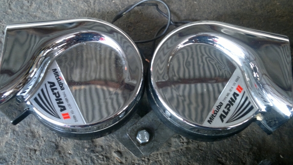 แตร์รถยนต์ MITSUBA โครเมี่ยม MADE IN JAPAN แตร์รถยนต์ MITSUBA โครเมี่ยม MADE IN JAPAN