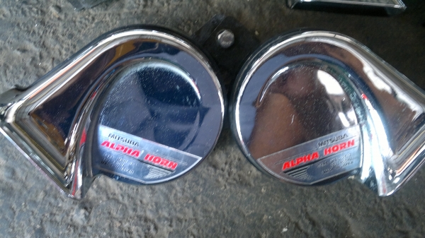 แตร์รถยนต์ MITSUBA โครเมี่ยม MADE IN JAPAN แตร์รถยนต์ MITSUBA โครเมี่ยม MADE IN JAPAN