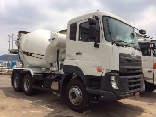 ขายรถใหม่ 10ล้อ UD Quuester 370 แรง ป้ายใหม่