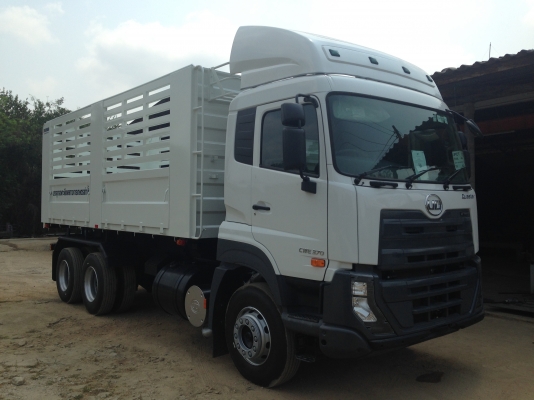 ขายรถใหม่ 10ล้อ UD Quuester 370 แรง ป้ายใหม่