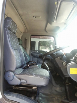 ขาย รถบรรทุกสิบล้อ HINO MEGA FL 212 แรงม้า 3 เพลา 10 ล้อ ยาว 6.20 เมตร จดทะเบียนปี 2548 สภาพสวย สนใจ