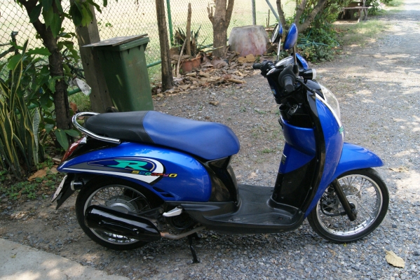 ขาย scoopy i ปี 53 สีน้ำเงิน เครื่องเดิมดีๆ สตาร์ทมือ-เท้า ทะเบียนพร้อมโอน